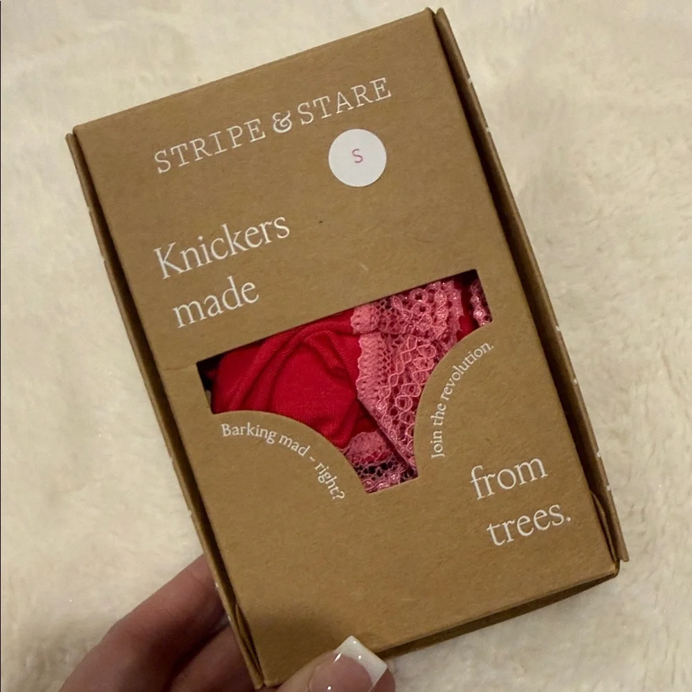 💋NWT💋Free People Red Knickers (B001)